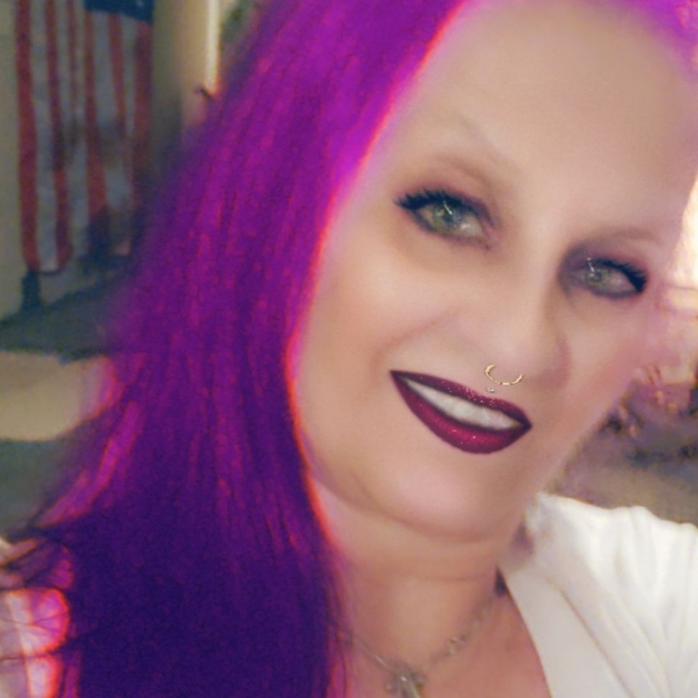 Meet your Posher, Sonya